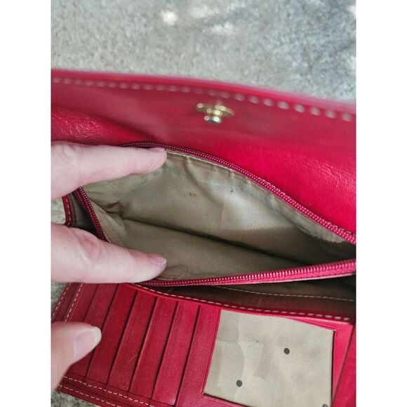 Pink Kate Spade pink leather wallet - Picture 8 of 16